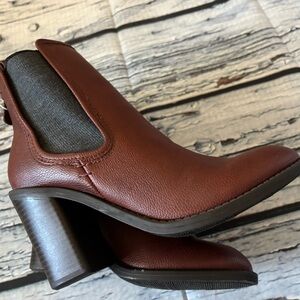 Merona Rich Brown Ankle Booties